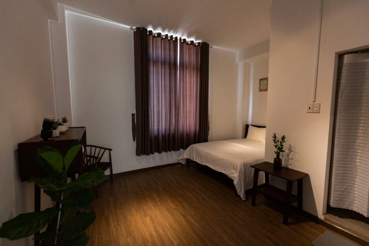 Lae Hostel Tuy Hoa Eksteriør billede